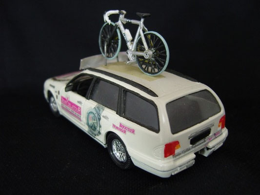 Skoda Combi Equipe JEAN DELATOUR                         Tour de France 2003