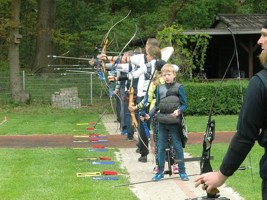 Alle in konzentirerter Haltung