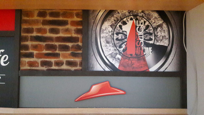 Pizza Hut - Die Lichtwerbefabrik GmbH - Wir lassen Licht ...