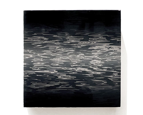 Photography #3 (empty #74) / 2023 year / wood panel, cloth, acrylic pigment, urethane clear / H18 × W18 cm 