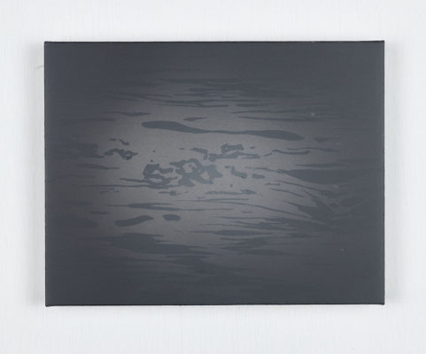 Photography #14 / 2025年 / 木パネル、綿布、アクリル絵具、ウレタンクリア / H14 × W18 × D2 cm