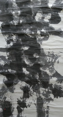 From the serie "Snowmountains" N° 11 by Ji Xu ink on papier scrolling 255x110cm  5,000.00€