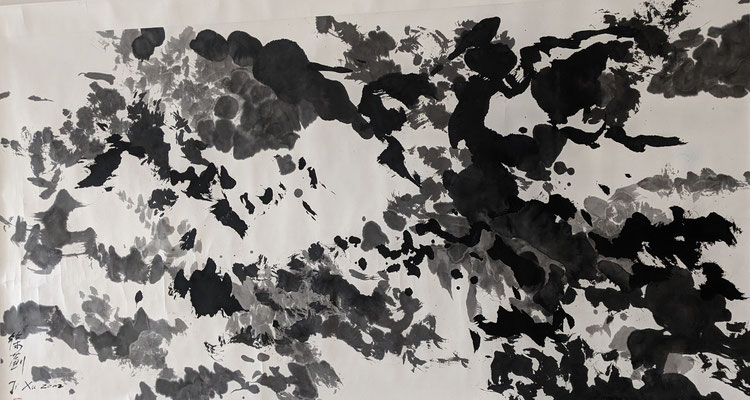 FROM THE SERIE "SNOWMOUNTAINS" N° 3 BY JI XU INK ON PAPIER SCROLLING 100X200CM 5000,00€