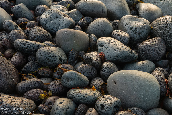 Stenen op het strand