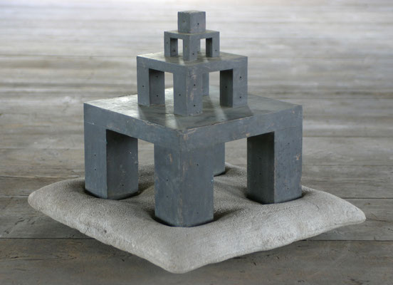 Denkmodel Nr.7 - Bronze - Beton - 1995