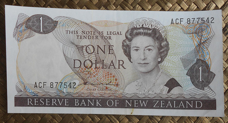 Nueva Zelanda 1 dollar 1981-85 (140x70mm) pk.169a anverso