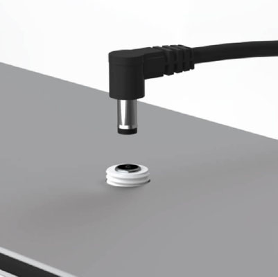 LEDup-Leuchttheke Plug & Play am Bodenprofil