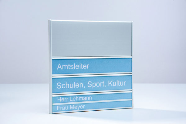 CLICK-Paneelsystem / Türschild
