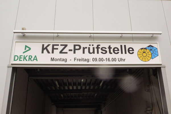 LED-Beleuchtung RONDO KFZ-Prüfstelle