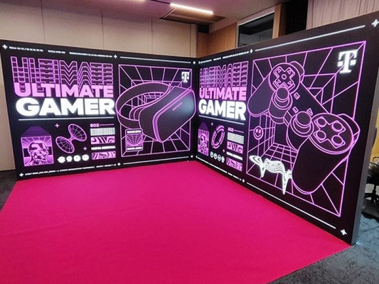 BigLedup Messewand mit LED-Beleuchtung BenteMedia Bestsystems