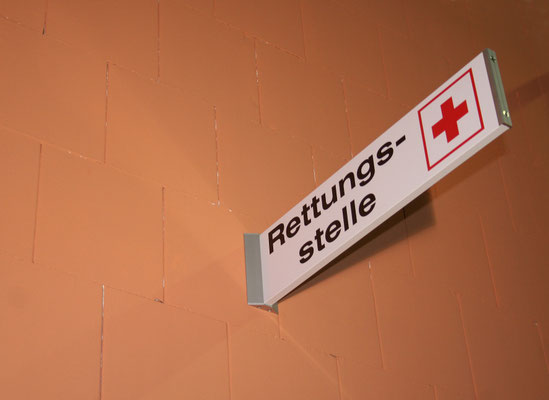 CLICK-Paneelsystem / Fahnenschild