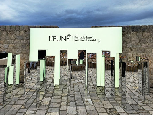 BigLedup Messewand mit LED-Beleuchtung BenteMedia Bestsystems