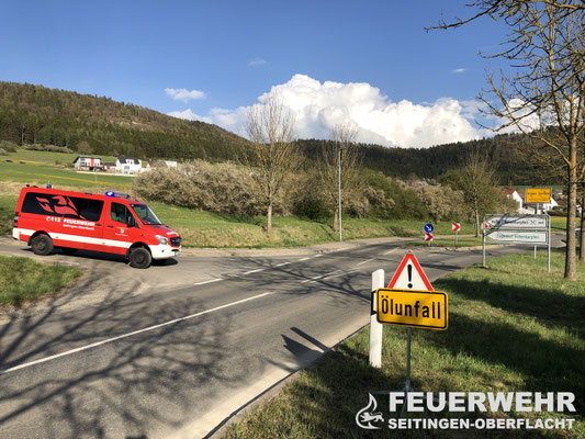 Schild "Öl-Unfall" wurde aufgestellt