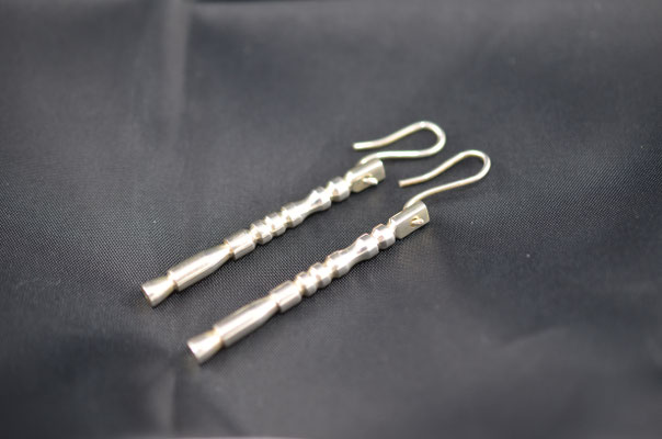 Edelsmid Wilma van den Hoek Oorhangers (zilver)