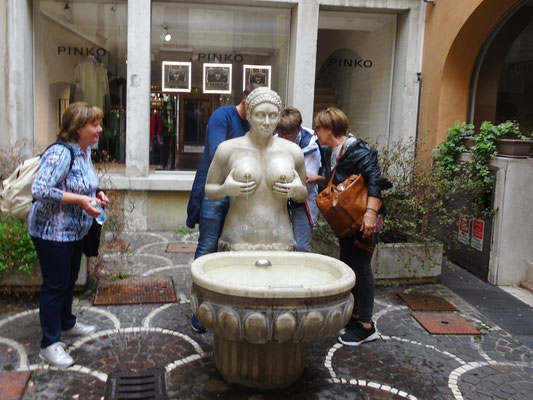 Fontana delle tette - Treviso