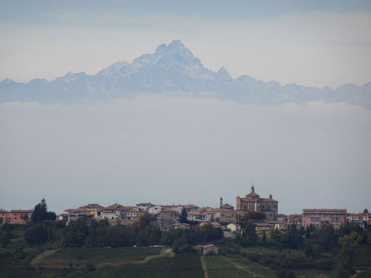 Der Alpenbogen im Blick: Monviso 