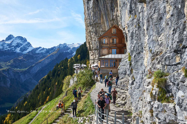 Berggasthaus Aescher-Wildkirchli im Appenzellerland