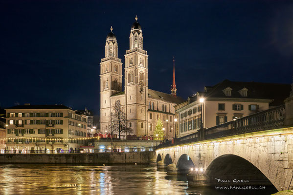 Zürich Limmat Grossmünster - #4464