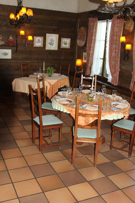 Waldschenke Sankt Niklaus - Restaurant «au Provencal», 2564 Bellmund