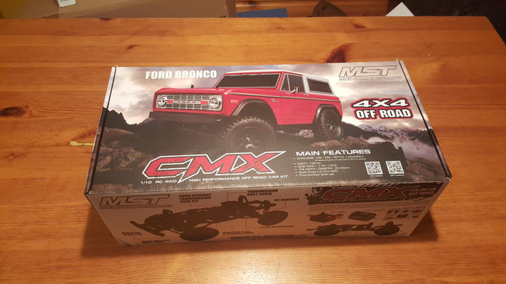 MST CMX Ford Bronco Schachtel #1