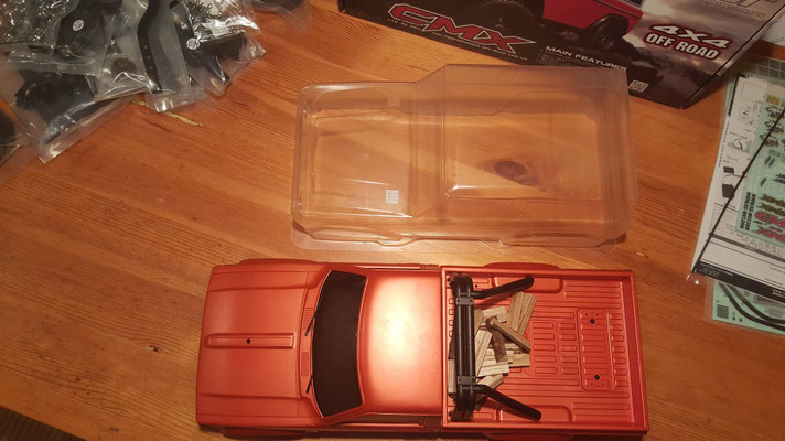 MST CMX Ford Bronco Größenvergleich #2