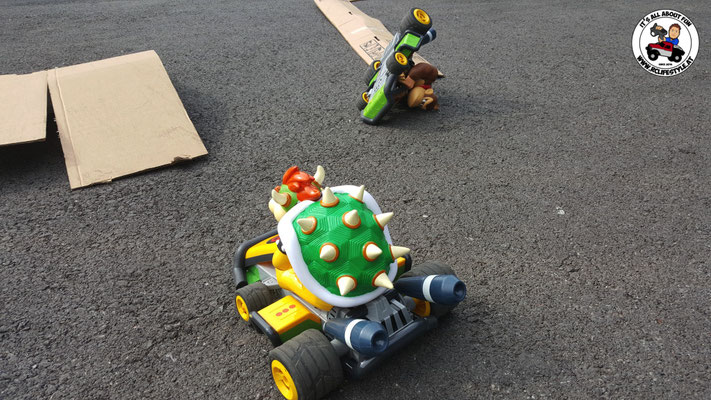 Carrera RC Mario Kart Turnier
