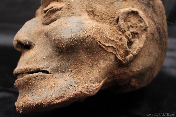 Egyptian mummified head / Cabeza momificada egipcia (oddities)