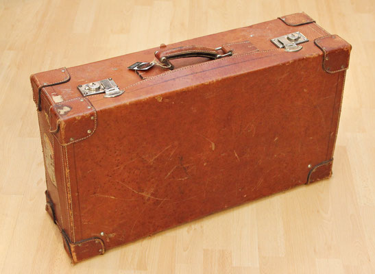 Antigua Maleta de piel (1900 - 1920) Old leather Suitcase
