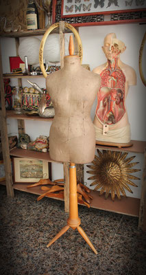 Antiguo maniquí Modista / Old Mannequin Dressmaker