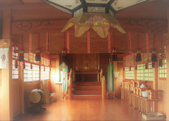 瀬織津姫神社拝殿