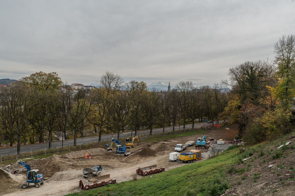 Bierhübeli: die neue Baustelle der SBB, Ausbau Bahnhof Bern. Hier wurden ganze Baumreihen geopfert.