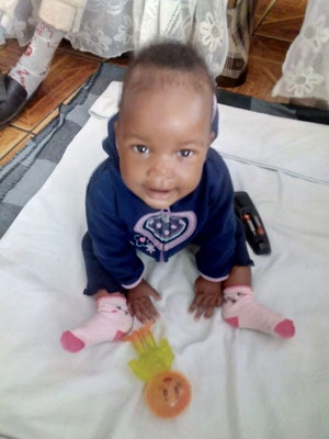 Charity Chiedza, unser neues und kleinstes Kind im Waisenhaus