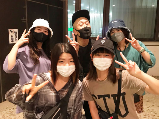 先日のTD UNITのショー出演を応援しに来てくれた、西千葉クラスのメンバーと稲毛・長沼クラスのメンバー♪本当に有り難う！♪
