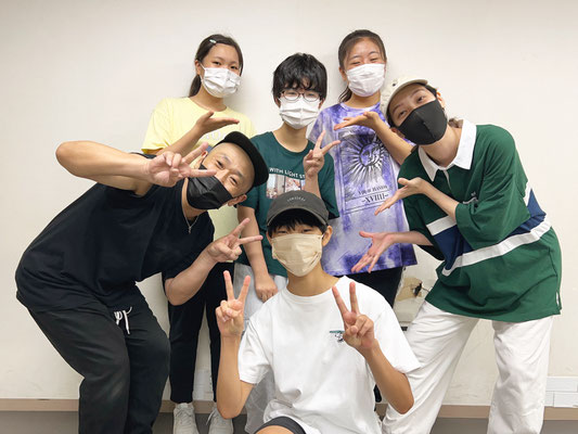 西千葉スタジオ・月曜日クラスに、高校生のミサキが入会してくれました、とっても嬉しい♪