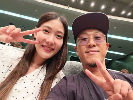 先日、千葉 ダンススクール Beat squadのインストラクター、TADAとEMUとで、知り合いのダンス発表会の応援に行ってまいりました♪