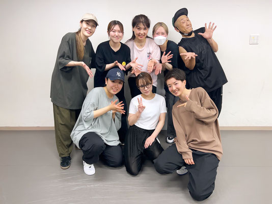 千葉ダンススクール Beat squadの西千葉スタジオ・火曜日ヒップホップクラスにアケミちゃんが入会してくれました♪