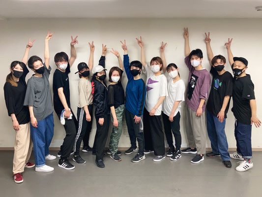 久し振りの記念撮影♪千葉ダンススクール Beat squadでは、ダンス未経験者さん・初心者さん随時大歓迎で、ヒップホップダンスを皆で楽しみながら頑張っています♪
