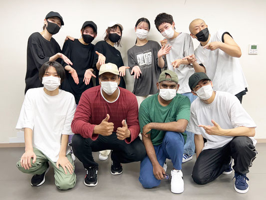 千葉ダンススクール Beat squadの大切な仲間・ニミが久し振りに千葉に帰ってきて、友達のテナとレッスンに参加してくれました♪