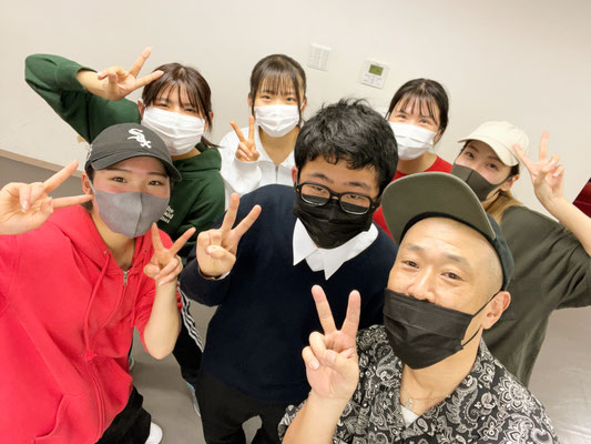 西千葉スタジオ・月曜日HIPHOP入門クラスに、体験レッスンでレンが参加してくれました♪エム、応援に駆けつけてくれて本当に有り難う♪