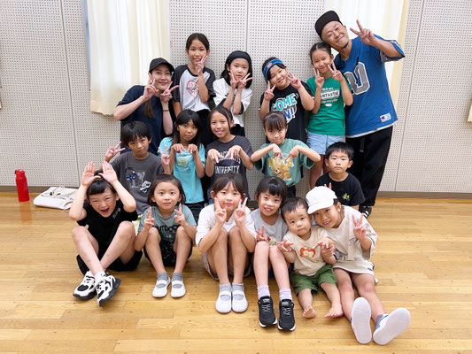 千葉ダンススクール Beat squadの火曜日・キッズヒップホップクラス♪(千葉市若葉区千城台)