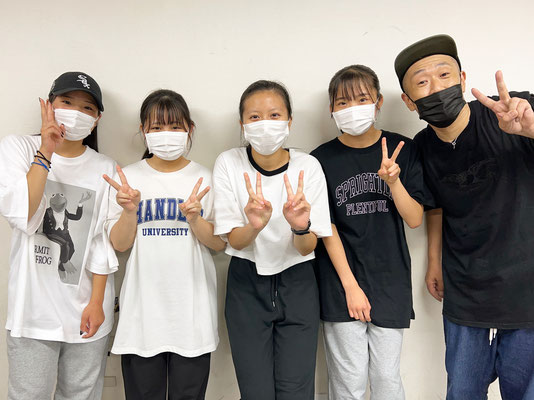 千葉ダンススクール Beat squadの西千葉スタジオ・月曜日クラスにウトウちゃんが入会をしてくれました♪