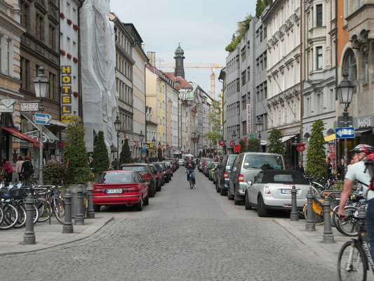 Sendlinger Straße Ecke Herzog-Wilhelm-Straße - Blick Richtung Marienplatz - Juni 2011