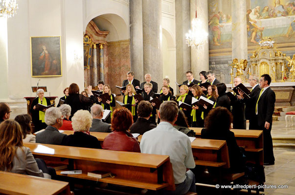 Konzert der Chorvereinigung pro musica in der Augustinerkirche im Rahmen der Korneuburger Kultur- und Musiktage 2015.