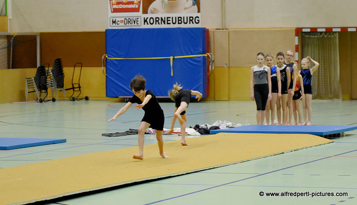 Schauturnen der Sportunion Korneuburg in der Guggenberger Sporthalle 2016