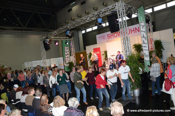 Harry Prünster und Band auf der Messe Lebenslust in Wien