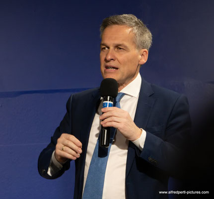 Buchpräsentation von Tarek Leitner bei Thalia