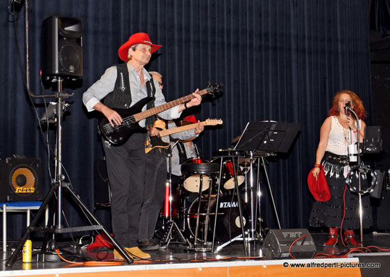 Red Hats in der VHS Siemensstraße