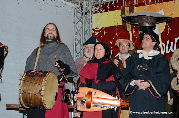 Eröffnung des Mittelalteradvents in Korneuburg 2015