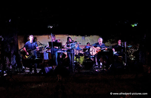 Konzert von Gaunersdorf 5 in Gaweinstal - Cafe Restaurant Schilling