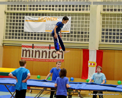 Schauturnen der Sportunion Korneuburg in der Guggenberger Sporthalle 2016